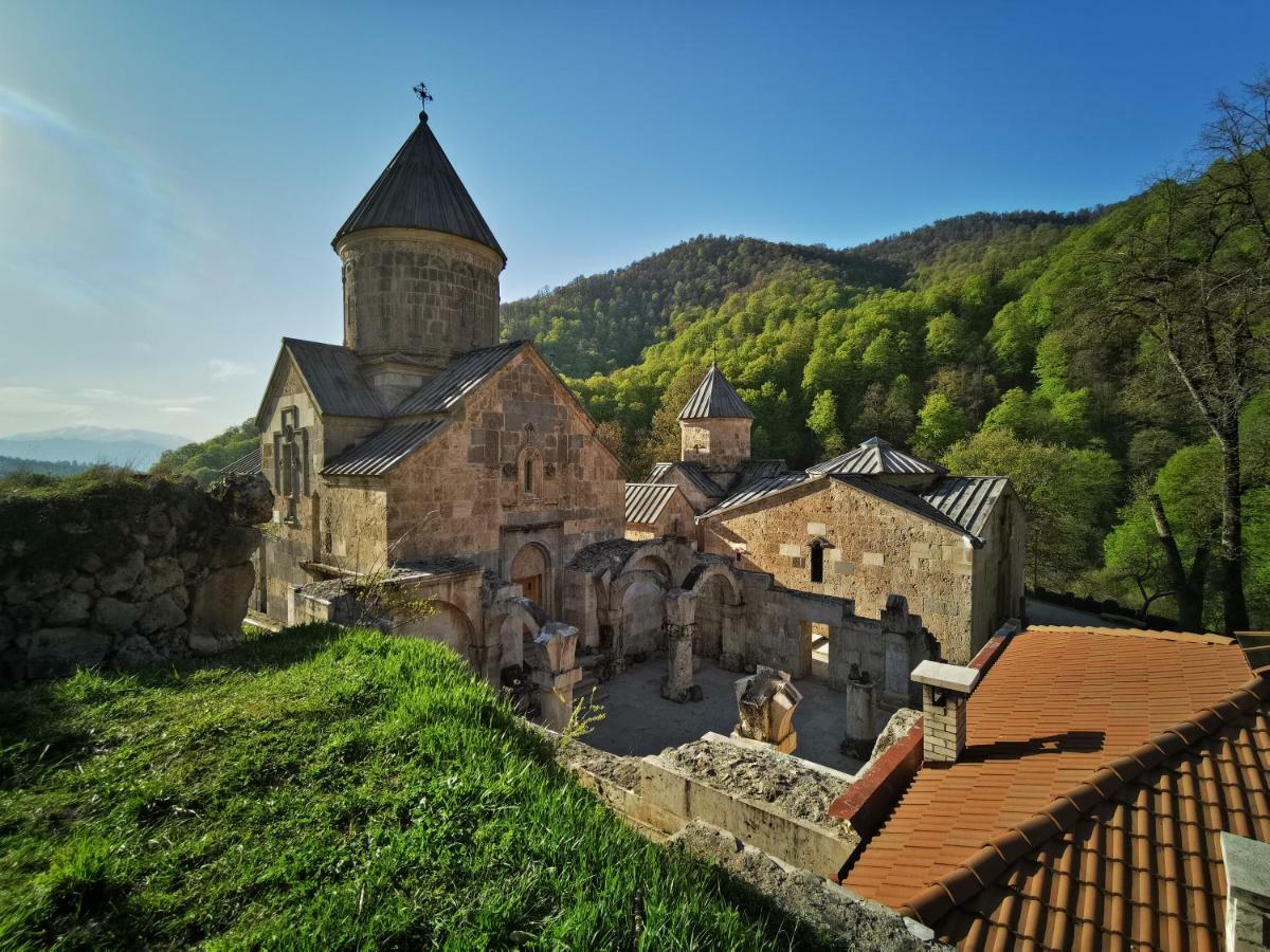 Hotel Vanatun, Haghartsin Monastery Teghut المظهر الخارجي الصورة
