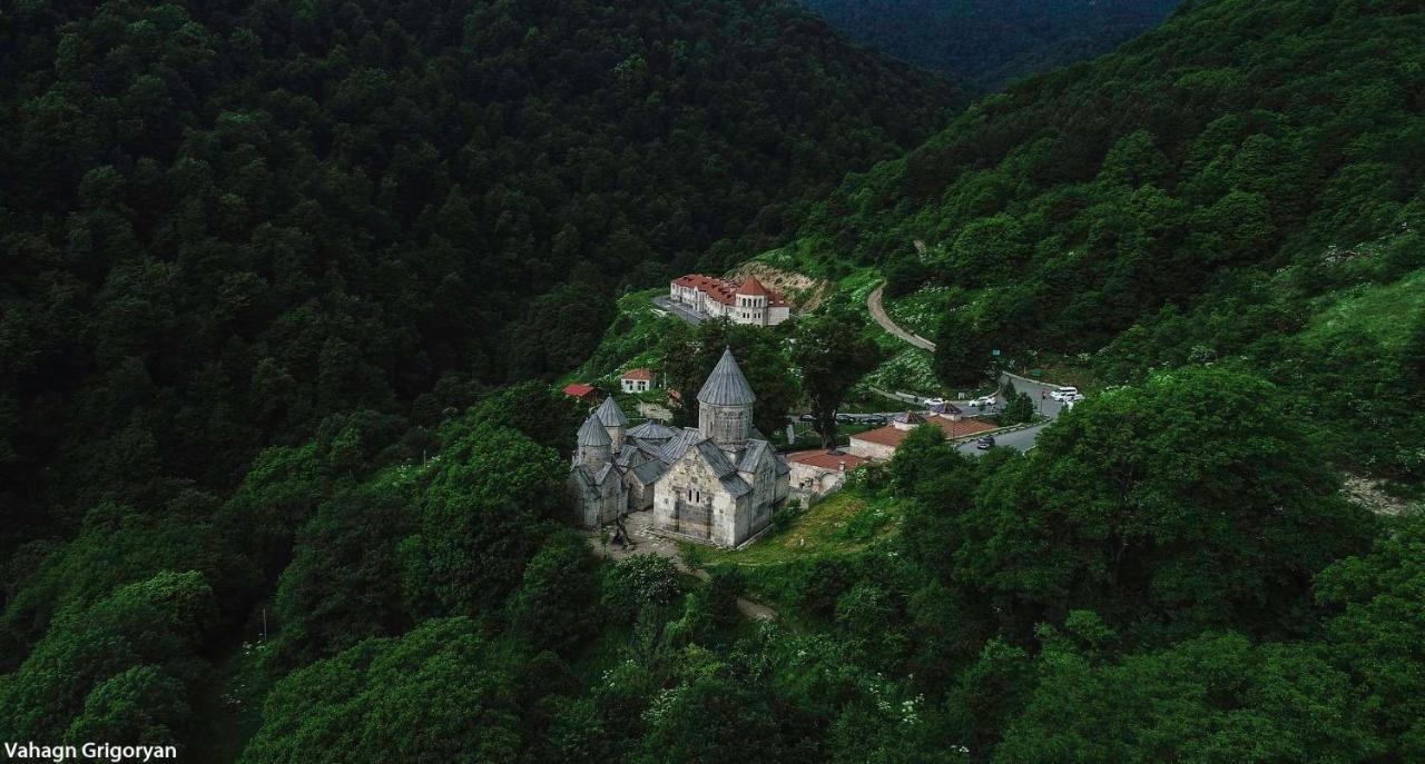Hotel Vanatun, Haghartsin Monastery Teghut المظهر الخارجي الصورة